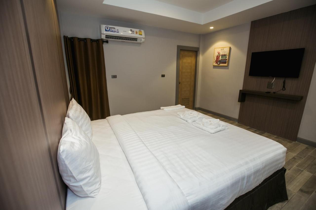 The Bed Hotel Roi Et Bagian luar foto